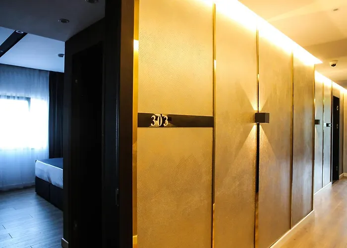 Mai Tai Mjull-Bethore