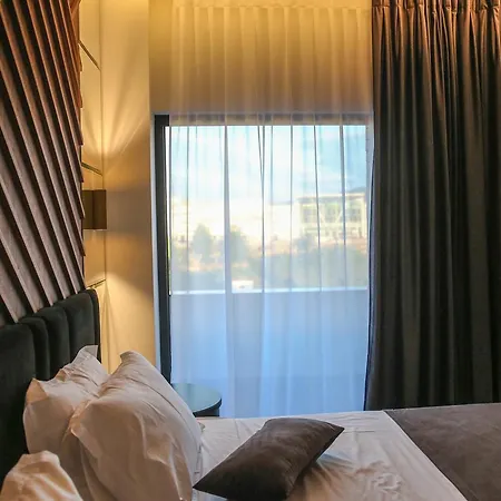 度假村 Mai Tai Mjull-Bethore