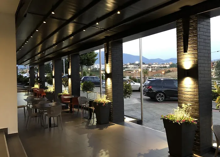 Mai Tai Mjull-Bethore